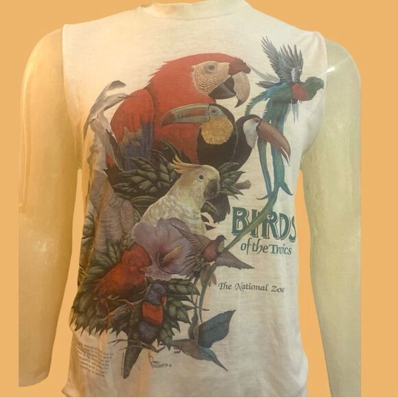 Birds of the Tropics Sleeveless Crewneck T-shirt - Picture 1 of 4